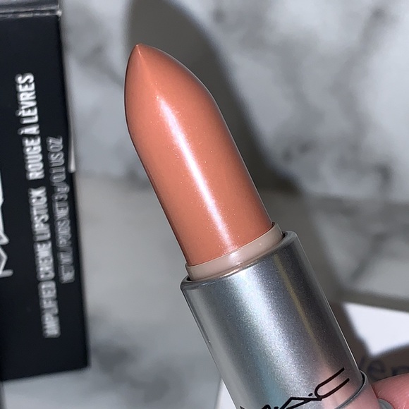NIB HALF N HALF Amplified Lipstick MAC - Picture 6 of 16
